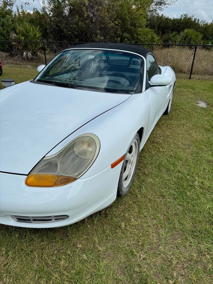 1999 Porsche Boxster - 1999 Porsche Boxster - Used - VIN WP0CA2982XU628708 - 160,000 Miles - 6 cyl - 2WD - Manual - Convertible - White - Port Charlotte, FL 33981, United States