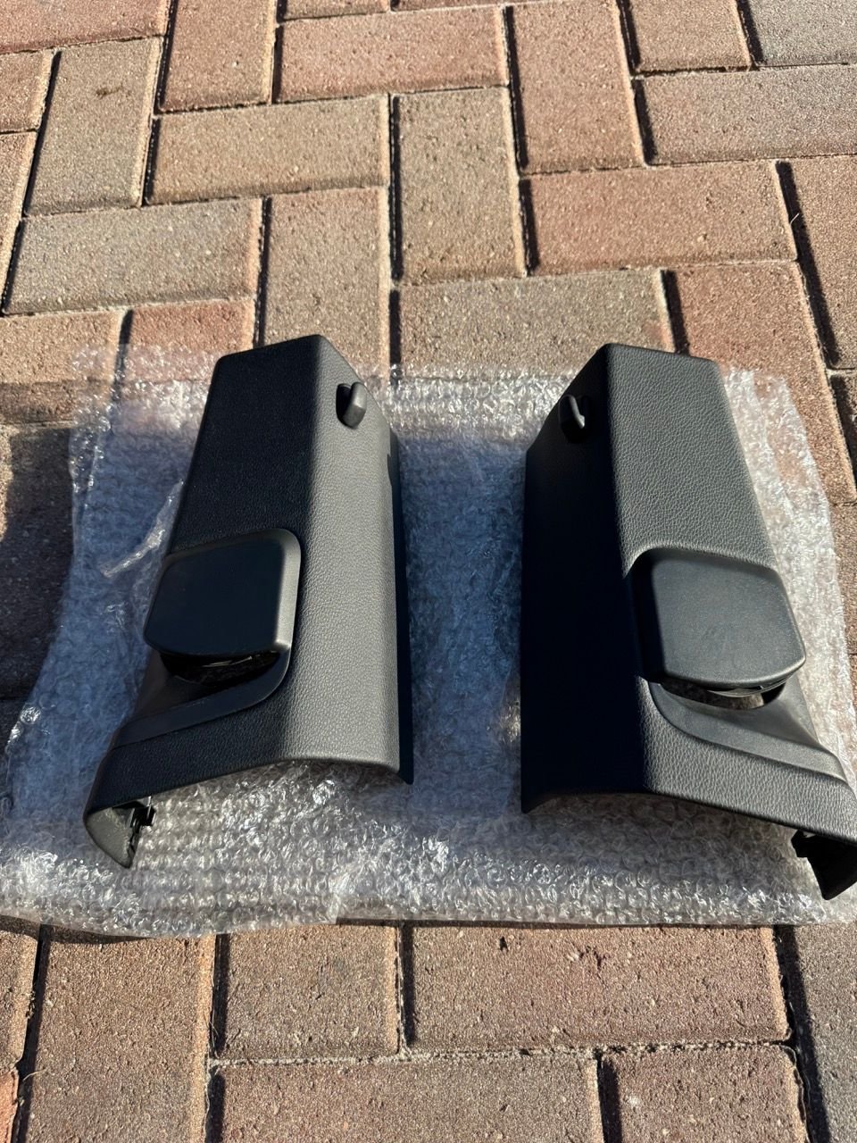 2018 Porsche GT3 - 991 OEM B-pillars that came off a 991.1 GT3 - Accessories - $100 - West Palm Beach, FL 33411, United States