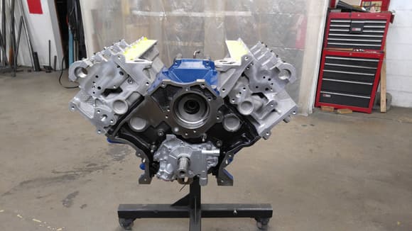 Here is the 5.3 L stroker block.