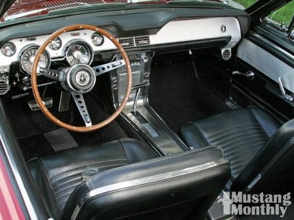 mump 1002 05 o 1967 ford mustang convertible interior