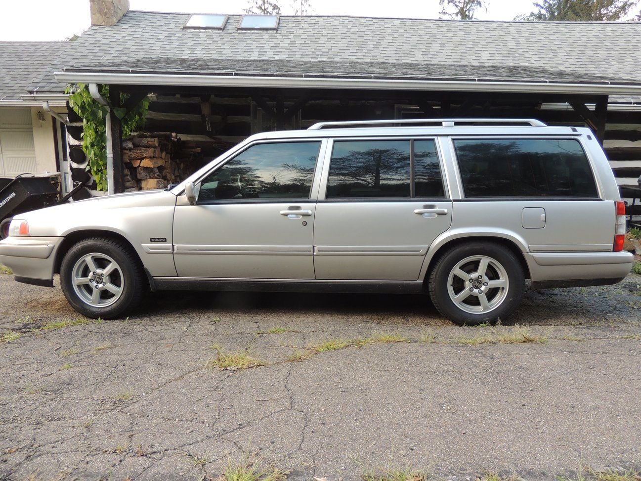 1996 Volvo 960 - 4 Sale  1996 Volvo 960 Wagon - Used - VIN YV1KW9605T1033023 - 138,497 Miles - 6 cyl - 2WD - Automatic - Wagon - Silver - Emporium, PA 15834, United States