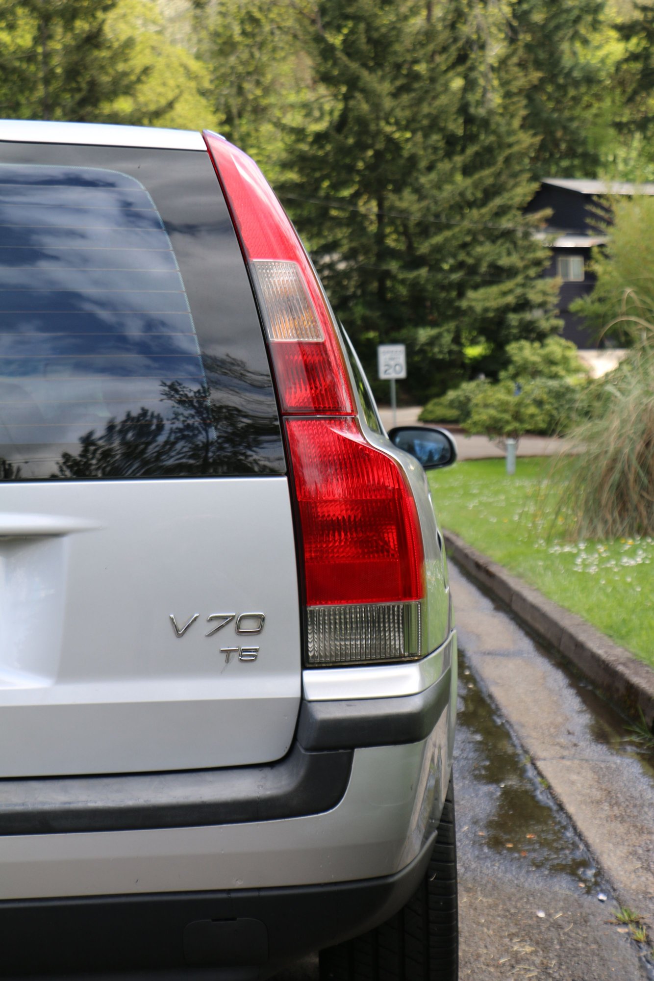 2001 Volvo V70 - 2001 volvo v70 t5 station wagon, new transmission, excellent condition - Used - Eugene, OR 97405, United States