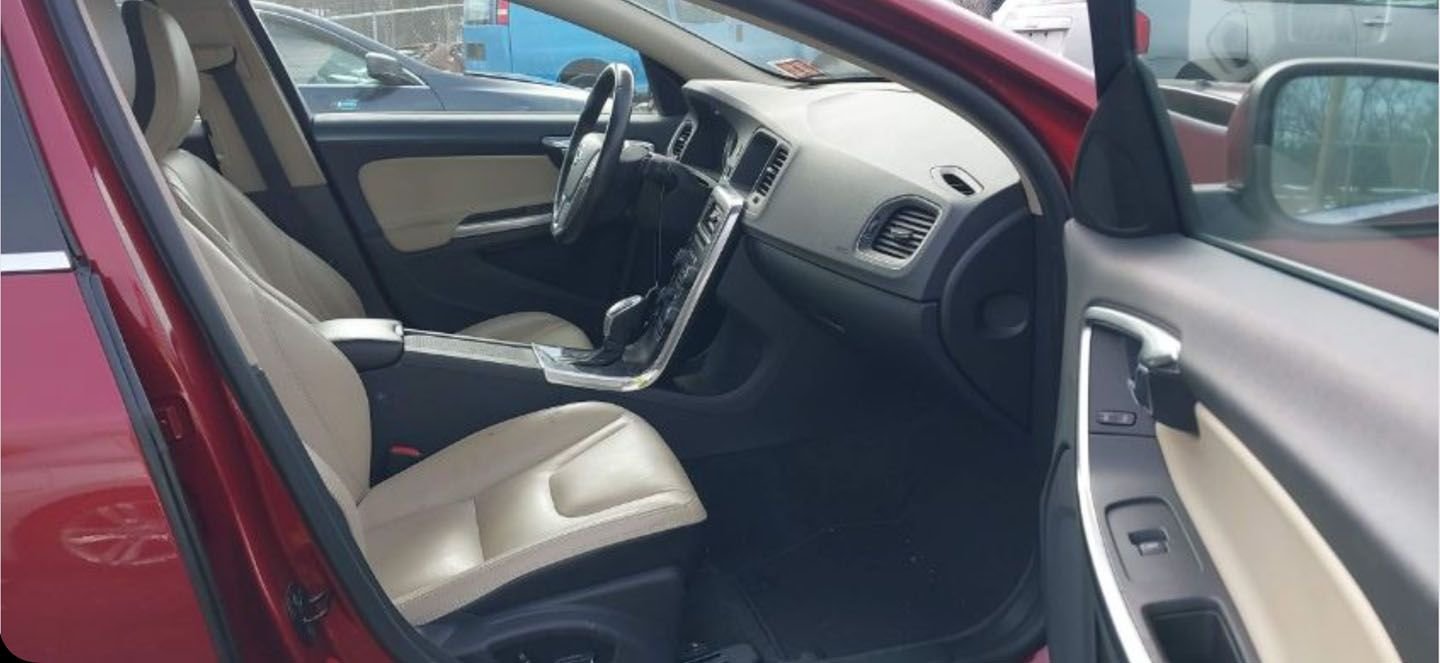 2013 Volvo S60 - 2013 Volvo S60 FWD with 72k miles PARTING OUT, Central New Jersey. - Holmdel, NJ 07733, United States