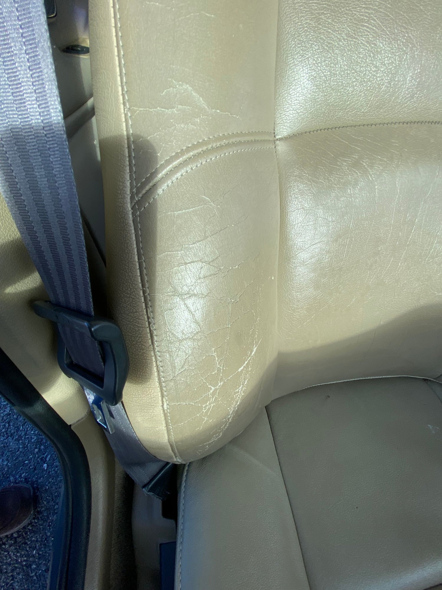 2000 Volvo V70 - FOR SALE: 2000 Volvo V70 Special Edition AWD wagon - Used - Hedgesville, WV 25427, United States