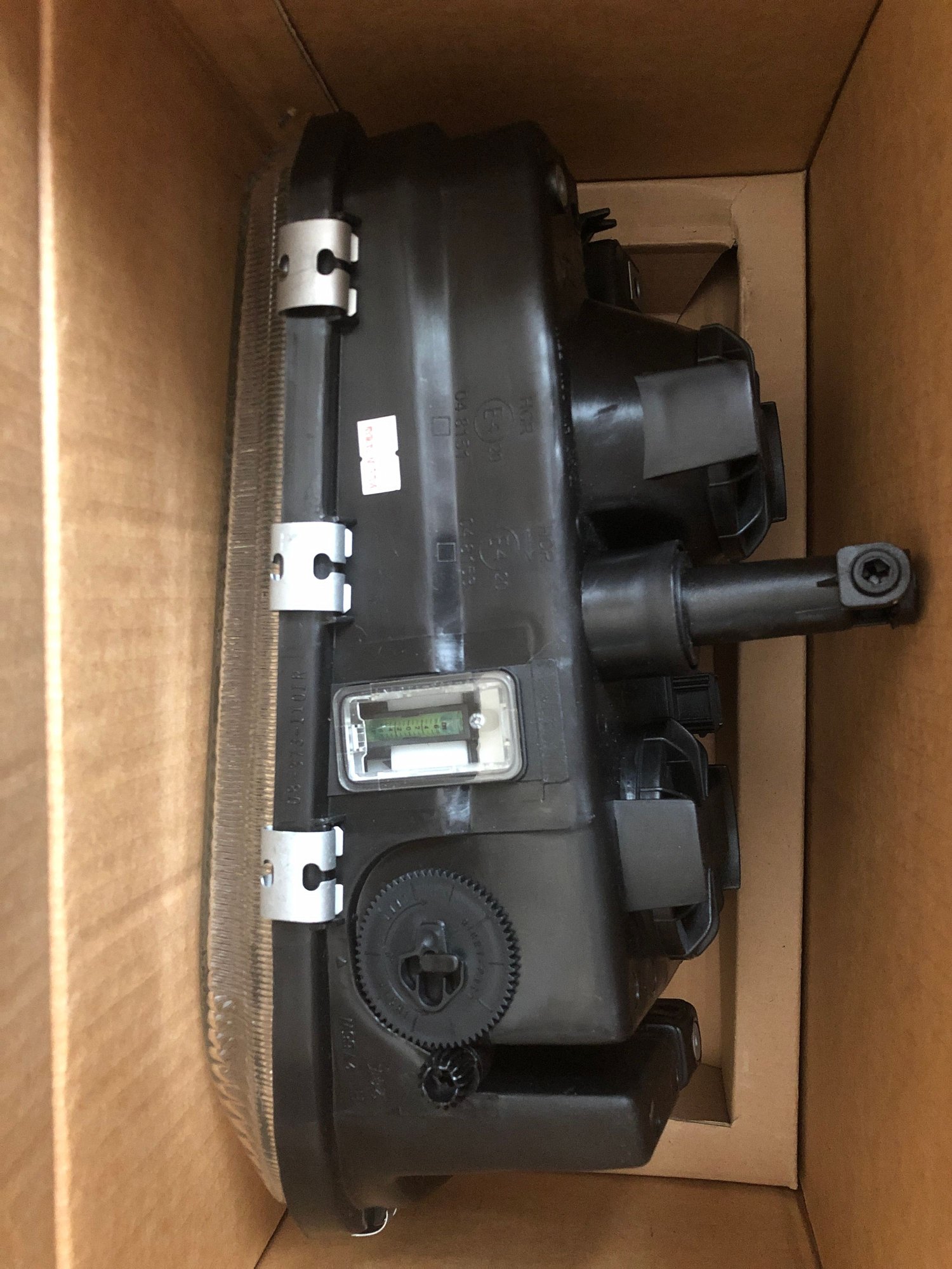 Lights - Volvo 850 Passenger Side Headlight Assembly - New - 1993 to 1997 Volvo 850 - Houston, TX 77041, United States