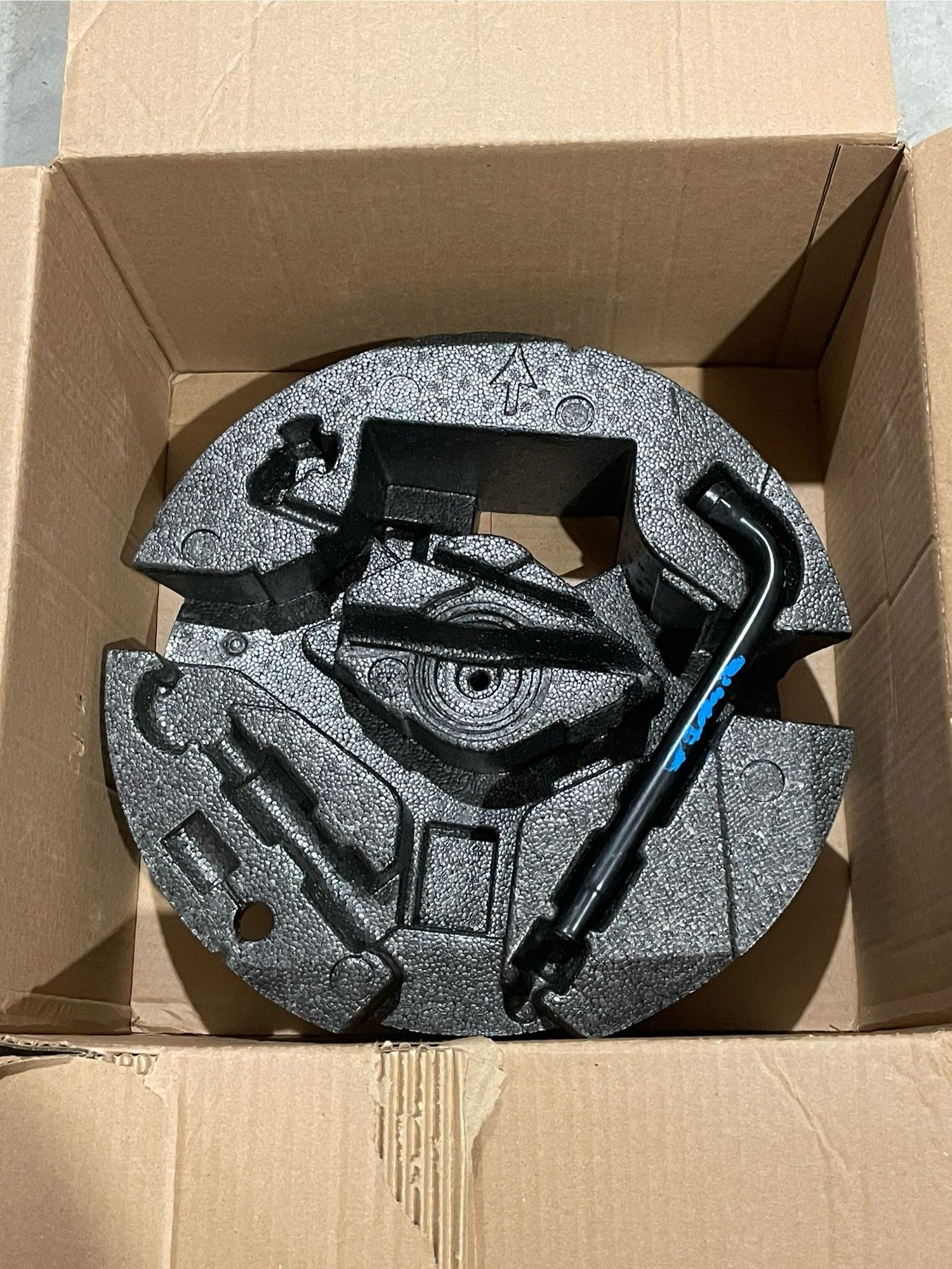 Miscellaneous - ***FREE*** Lug nut wrench and spare tire insert 2017 XC60 - Used - 2008 to 2017 Volvo XC60 - Atlanta, GA 30328, United States