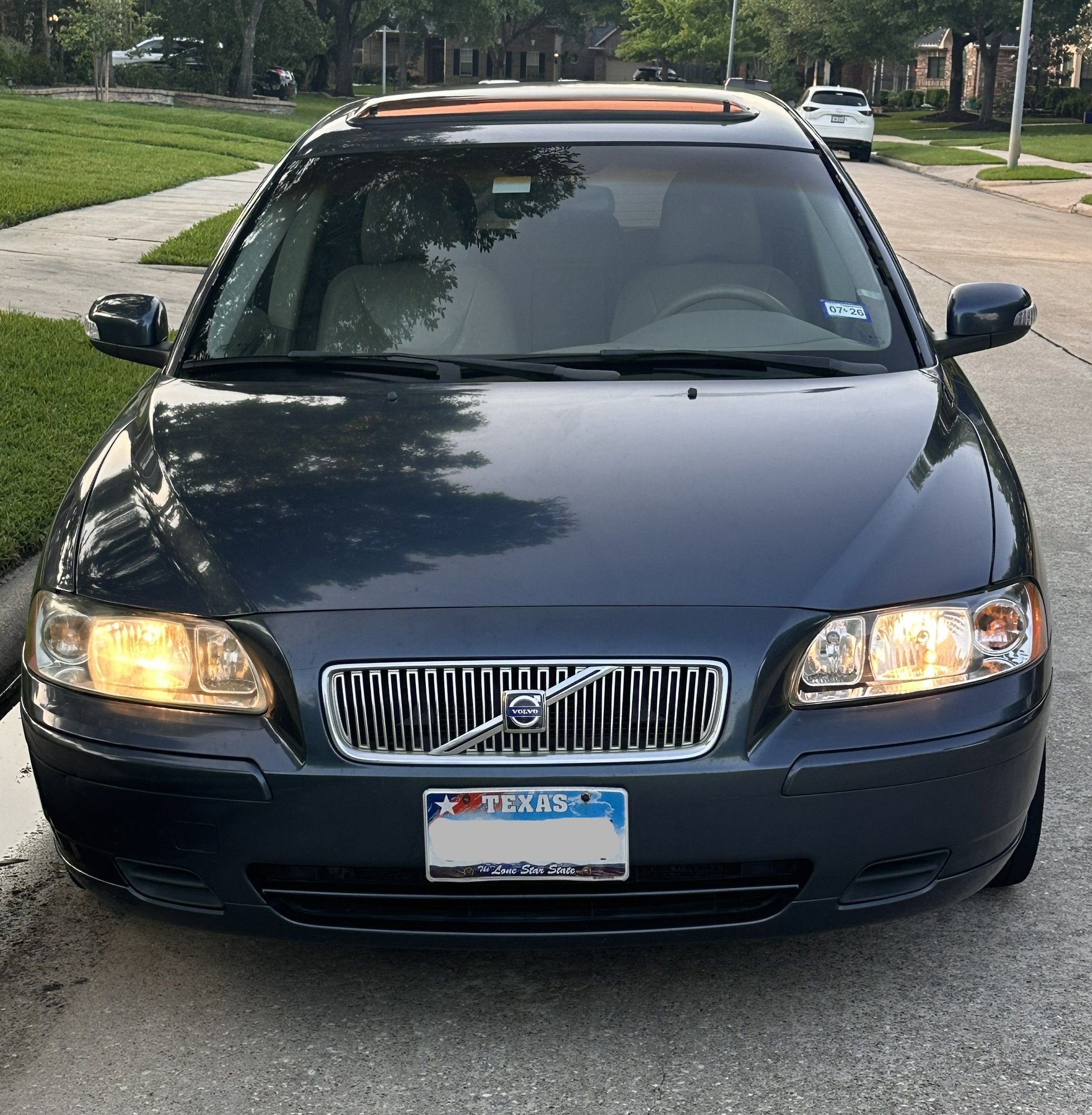 2007 Volvo V70 - 2007 Volvo V70 (P2) | 210k Mi | No Accidents | Full Service History | Texas Car - Used - VIN YV1SW612972635740 - 210,400 Miles - 5 cyl - 2WD - Automatic - Wagon - Blue - Cypress, TX 77429, United States