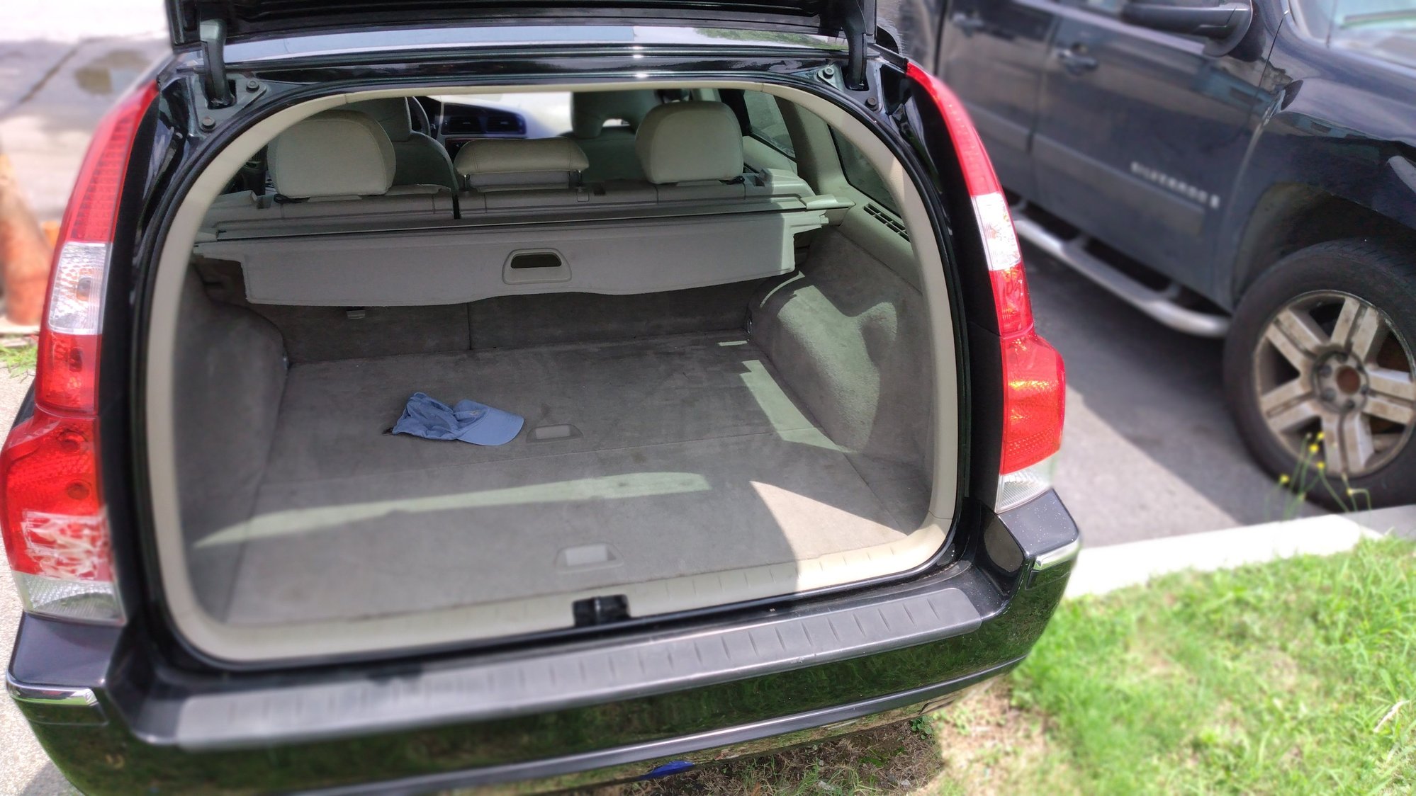 2006 Volvo V70 - Volvo v70 2.5t for sale in georgia - Used - VIN YV1S W592 X625 89 - 118,600 Miles - 5 cyl - 2WD - Automatic - Wagon - Black - Atlanta, GA 30305, United States
