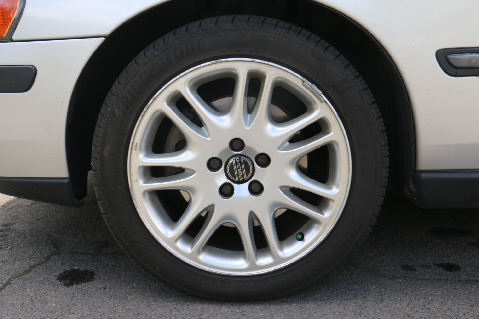 2001 Volvo V70 - 2001 volvo v70 t5 station wagon, new transmission, excellent condition - Used - Eugene, OR 97405, United States