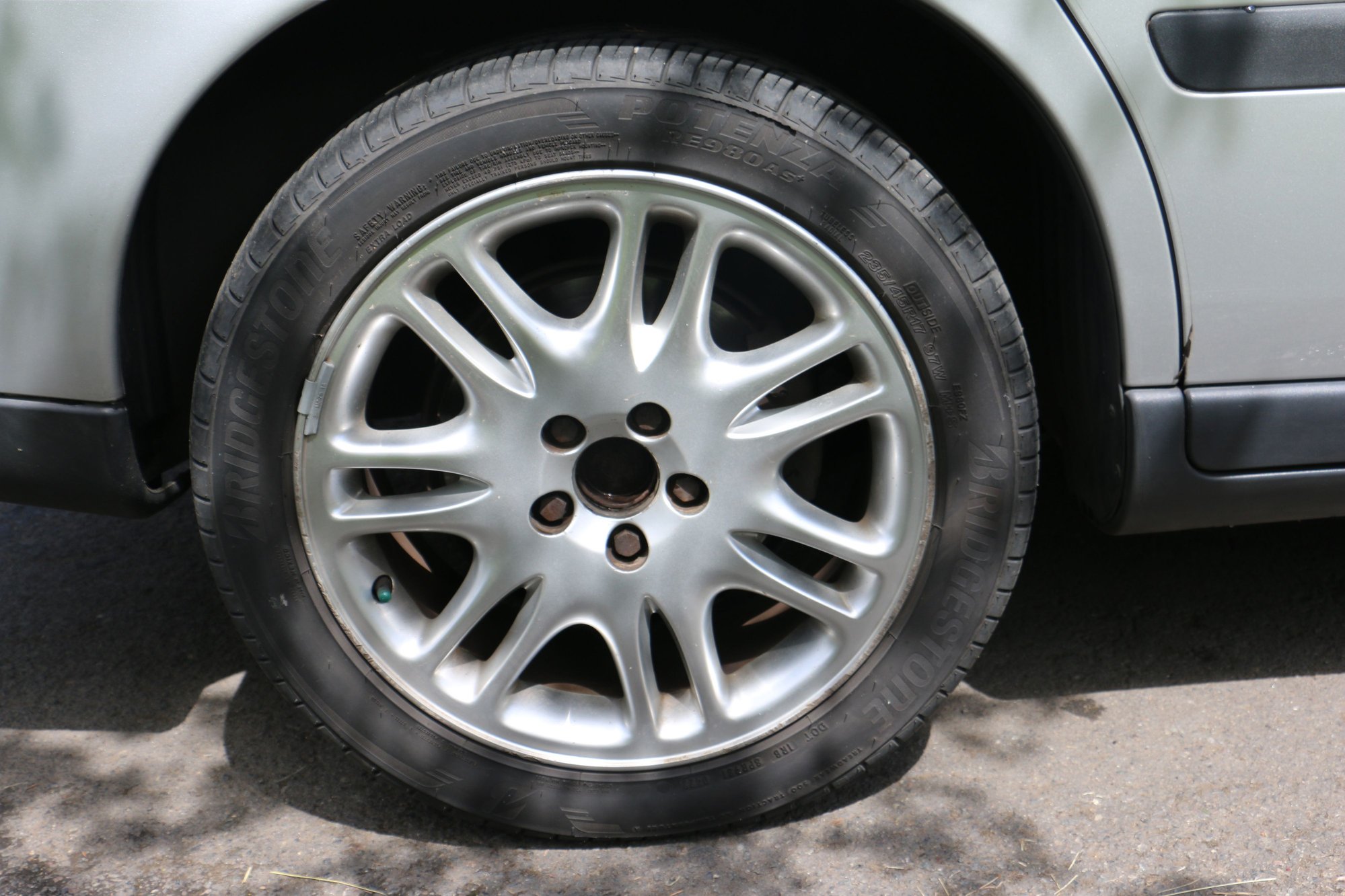 2001 Volvo V70 - 2001 volvo v70 t5 station wagon, new transmission, excellent condition - Used - Eugene, OR 97405, United States
