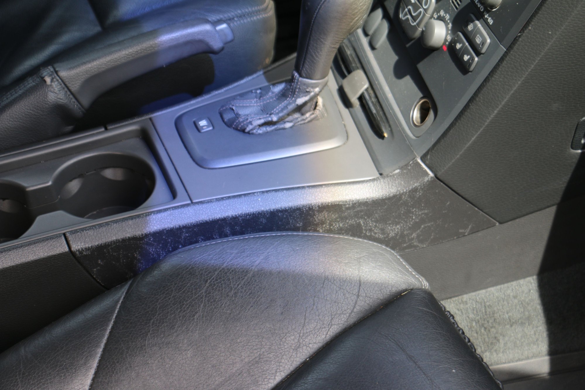 2001 Volvo V70 - 2001 volvo v70 t5 station wagon, new transmission, excellent condition - Used - Eugene, OR 97405, United States