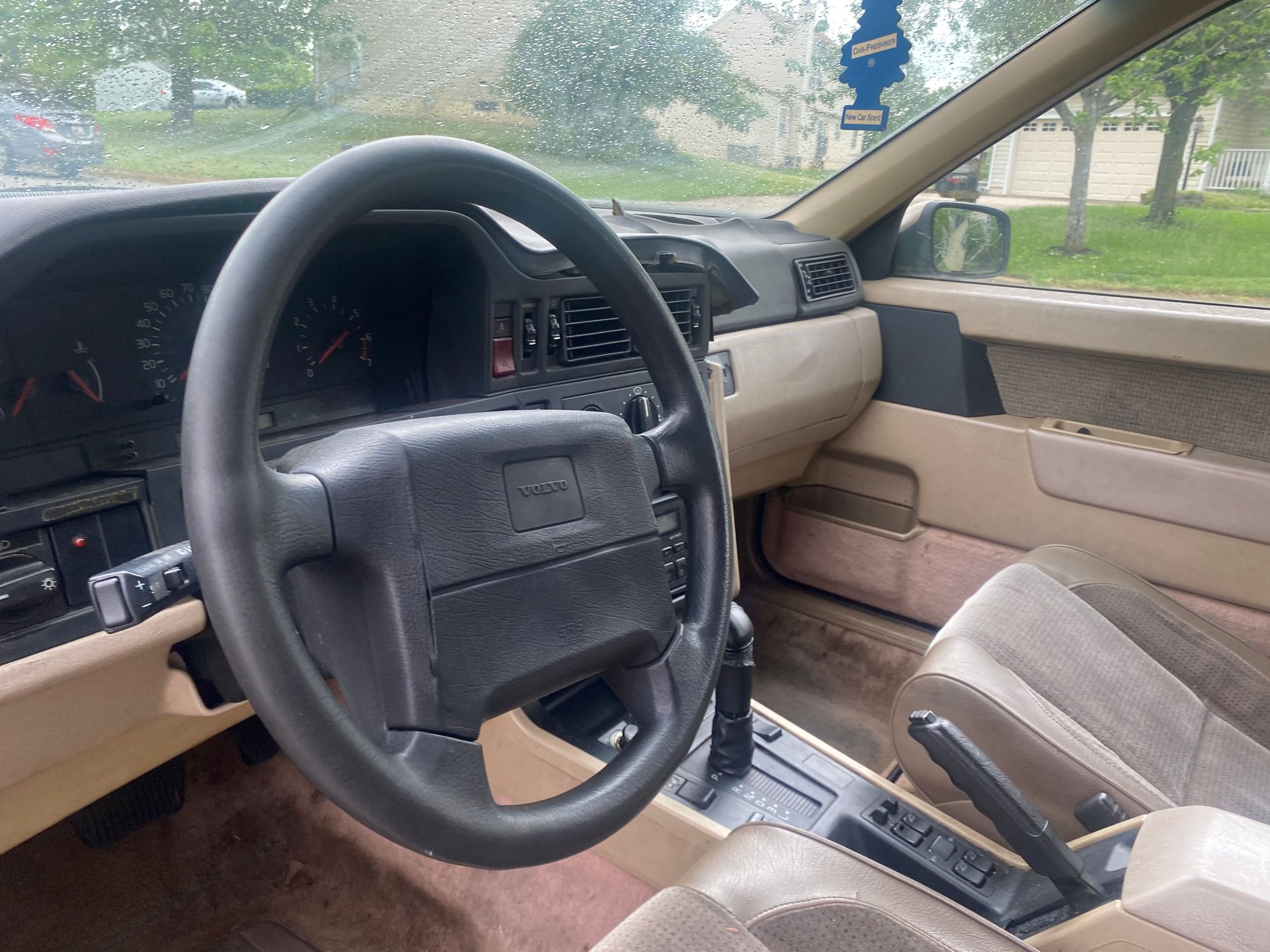 1993 Volvo 850 - 1993 Volvo 850 GLT - Used - VIN YV1LS5502P2091858 - 122,872 Miles - 5 cyl - 2WD - Automatic - Sedan - Gold - Glenn Dale, MD 20706, United States