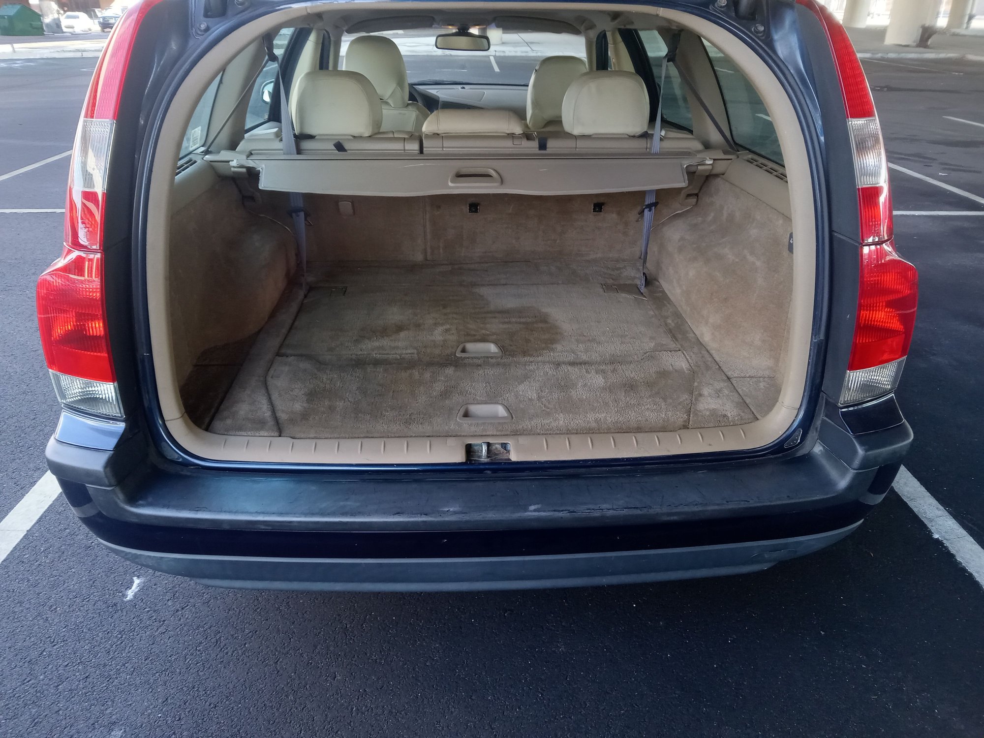 2001 Volvo V70 - 2001 Volvo V70 2.4 Non Turbo - Used - Philadelphia, PA 19125, United States