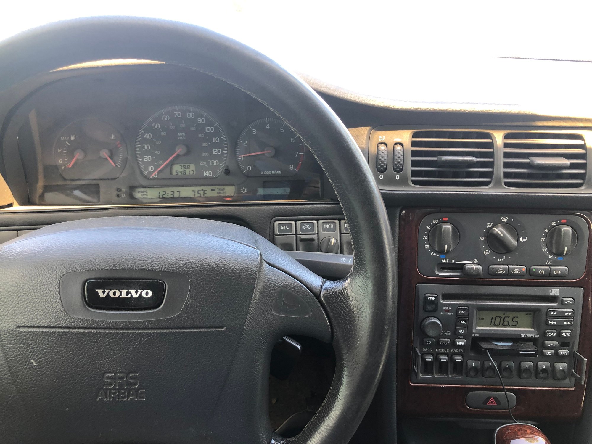 2000 Volvo S70 - 2000 Volvo S70 - 97k miles - Smogged and Registered - Used - VIN YV1LS61J0Y2660616 - 97,000 Miles - 5 cyl - 2WD - Automatic - Sedan - Silver - San Jose, CA 95135, United States