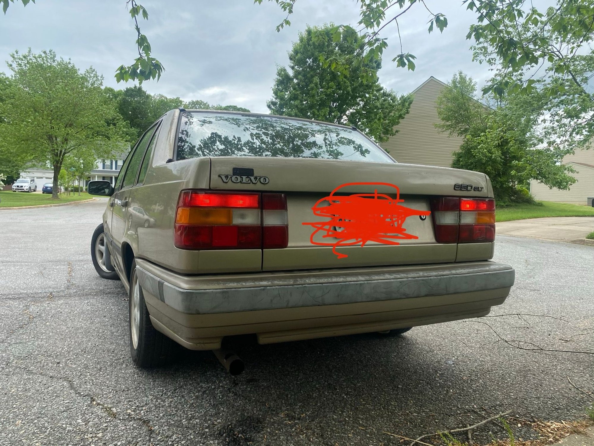 1993 Volvo 850 - 1993 Volvo 850 GLT - Used - VIN YV1LS5502P2091858 - 122,872 Miles - 5 cyl - 2WD - Automatic - Sedan - Gold - Glenn Dale, MD 20706, United States