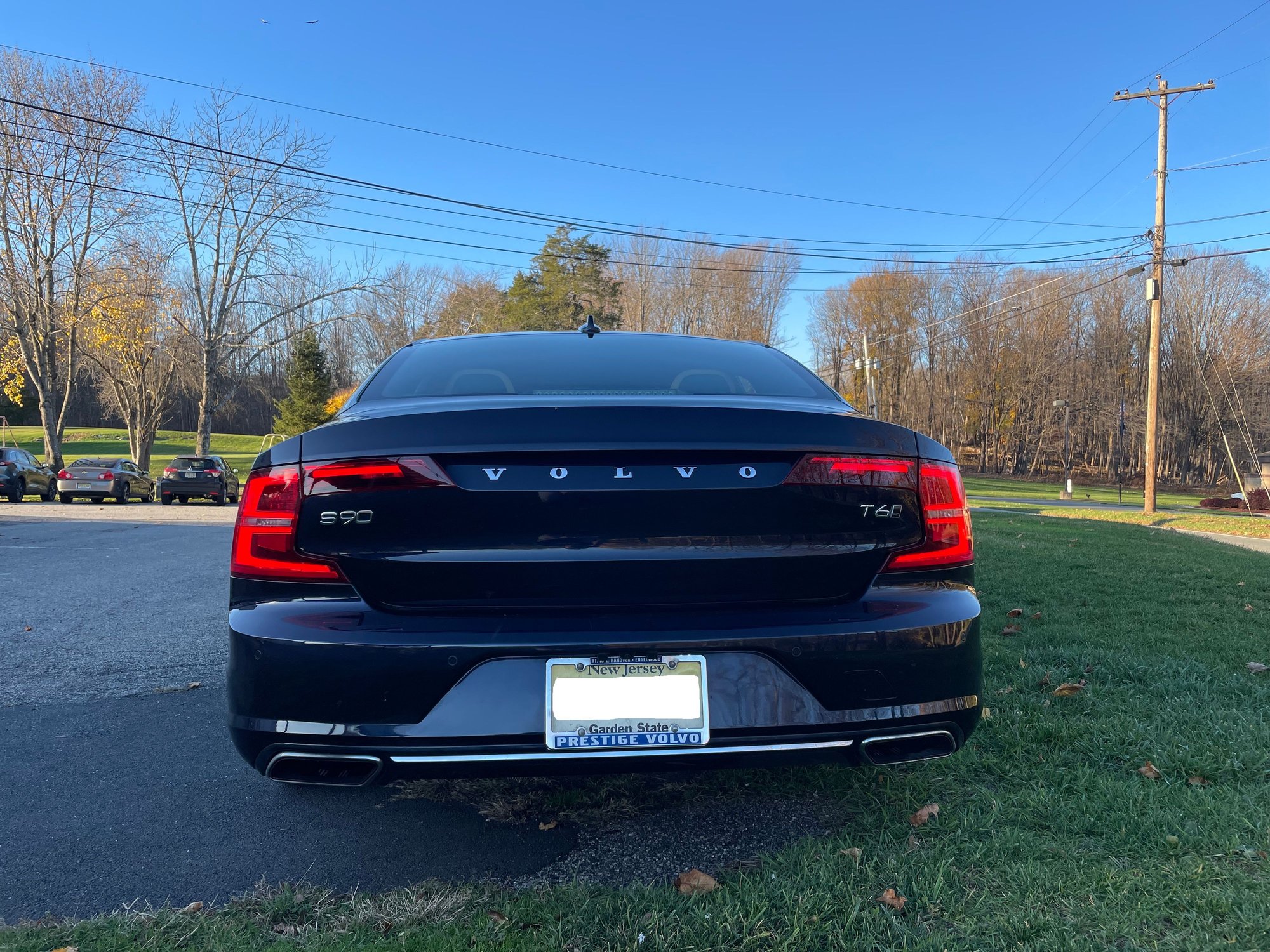 2017 Volvo S90 - 2017 Blue S90 T6 Momentum - Used - VIN YV1A22MKXH1005941 - 120,000 Miles - 4 cyl - AWD - Automatic - Sedan - Blue - Sparta, NJ 07871, United States