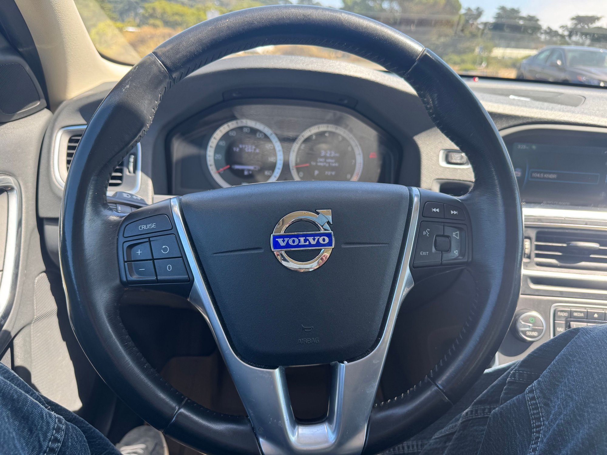 2011 Volvo S60 - 2011 Volvo S60 T6 - Used - VIN YV1902FH3B2014640 - 85,000 Miles - 6 cyl - AWD - Automatic - Sedan - Black - San Francisco, CA 94127, United States