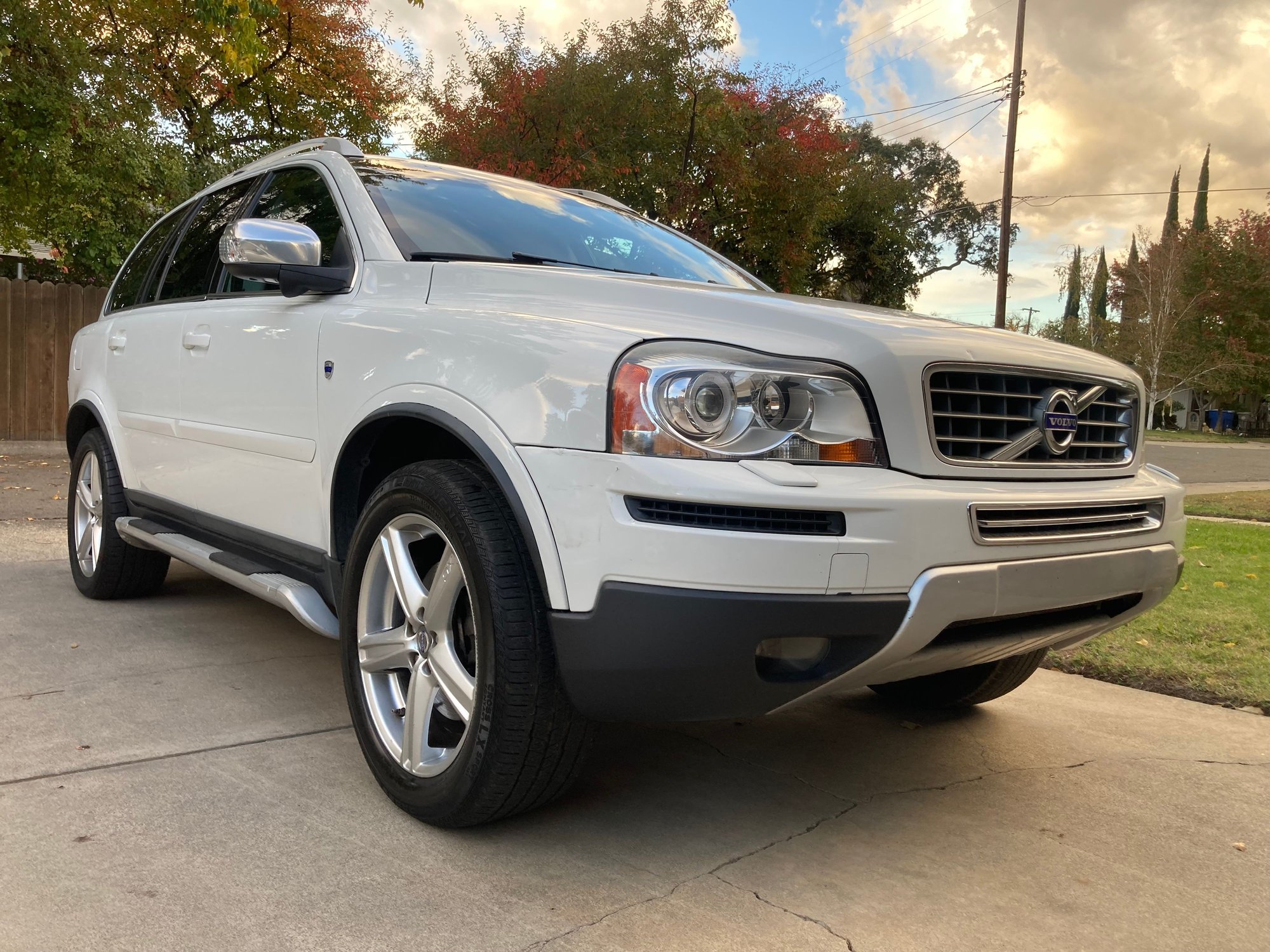 Wheels and Tires/Axles - Volvo XC90 R-Design 19 Inches Wheels And Tires 255/50/19 - Used - 2003 to 2014 Volvo XC90 - Sacramento, CA 95832, United States