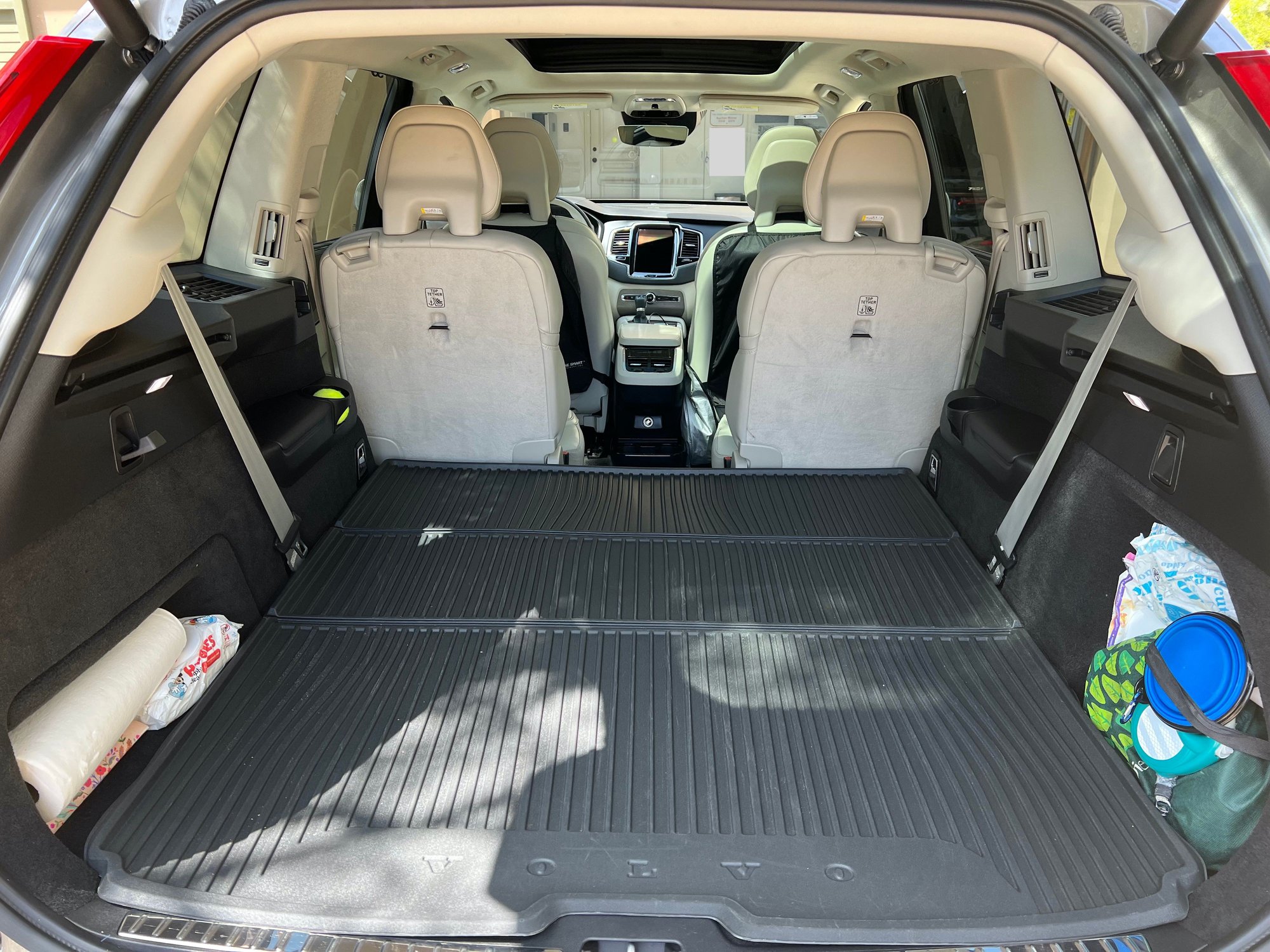 2020 Volvo XC90 - 2020 Volvo XC90 T6 Inscription 6 Passenger 28K Miles Original Owner Meticulously Main - Used - VIN YV4A221L0L1565685 - 29,000 Miles - 4 cyl - AWD - Automatic - SUV - Gray - San Diego, CA 92127, United States