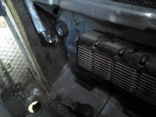 Wagon sunroof drain right rear 01