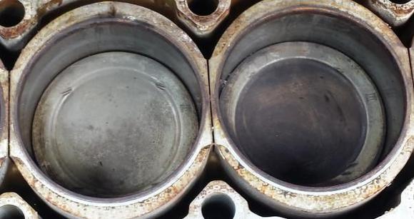 Cylinder top valve marks