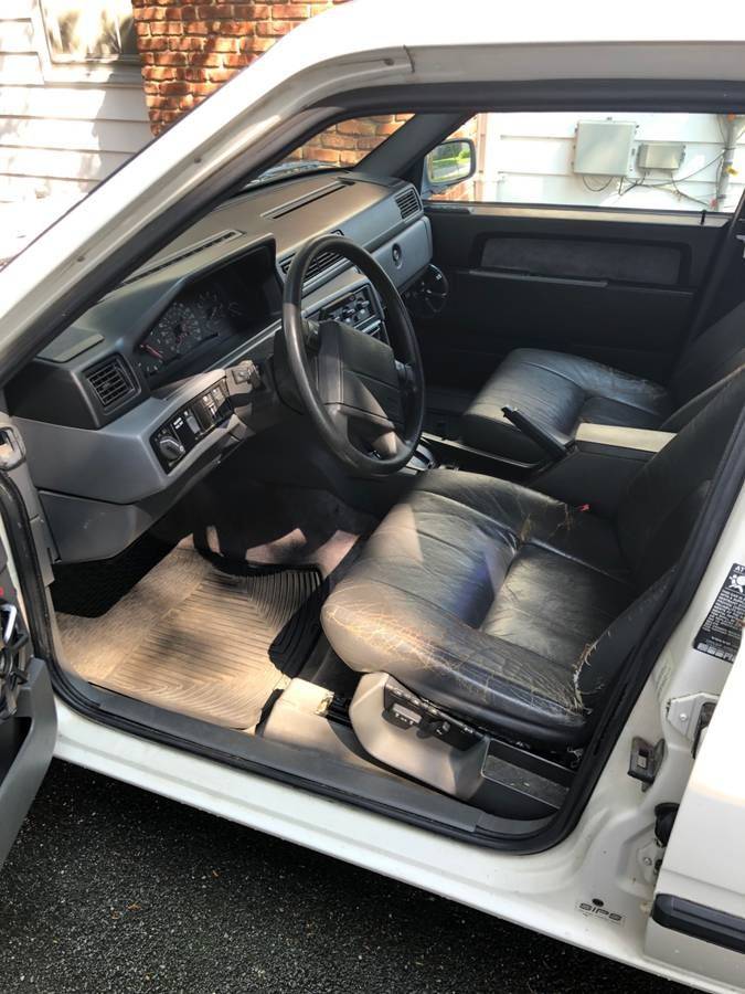 1993 Volvo 940 - 1993 Volvo 940 Project Car--$800 OBO - Used - Locust Valley, NY 11560, United States