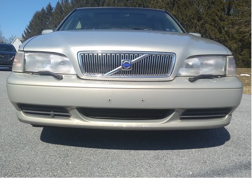 2000 Volvo S70 - Rare Beauty - Used - VIN YV1LS61J7Y2658362 - 388,874 Miles - 5 cyl - 2WD - Automatic - Sedan - Beige - Jonestown, PA 17038, United States