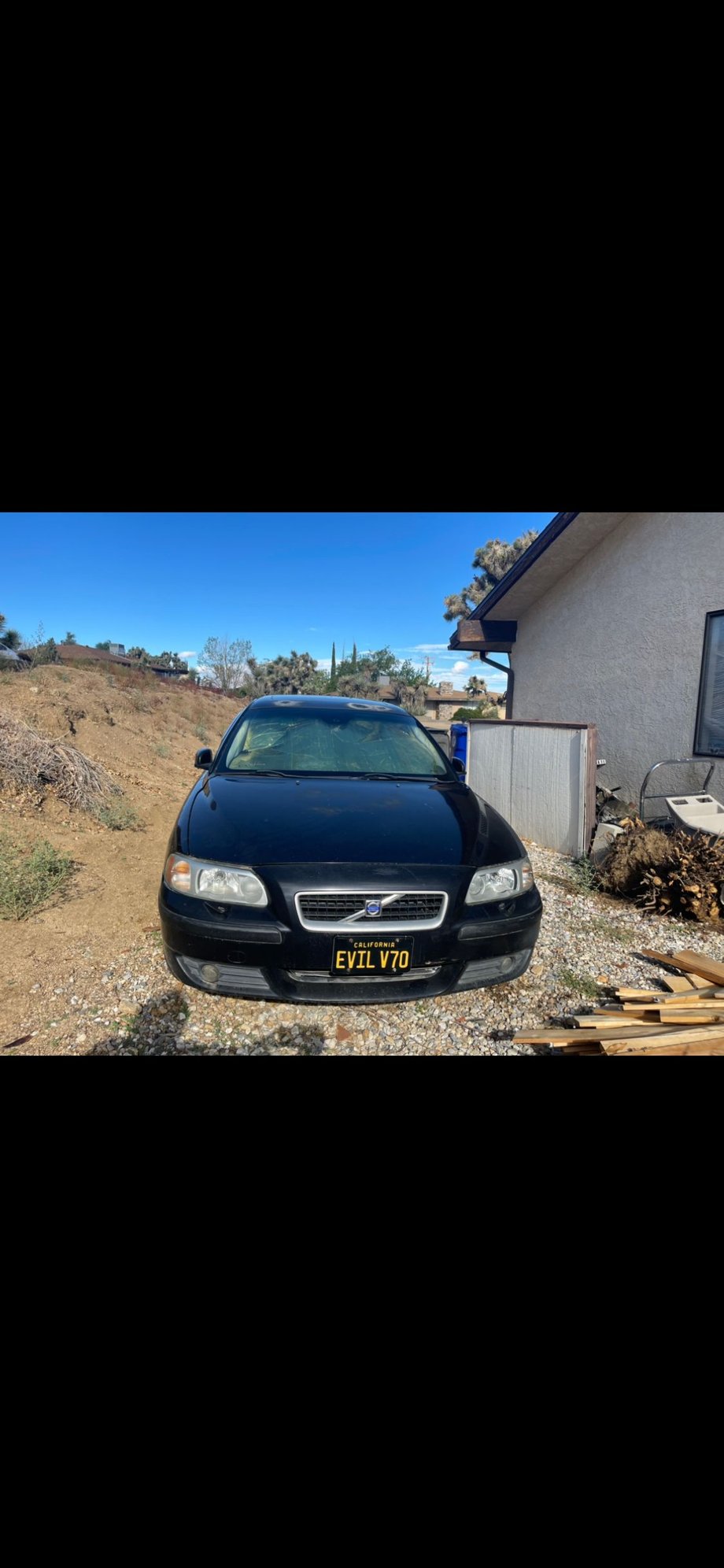 2003 Volvo V70 - Must sale quick - Used - VIN YV1SJ52Y242374992 - 280,000 Miles - 5 cyl - AWD - Automatic - Wagon - Beige - Yucca Valley, CA 92284, United States