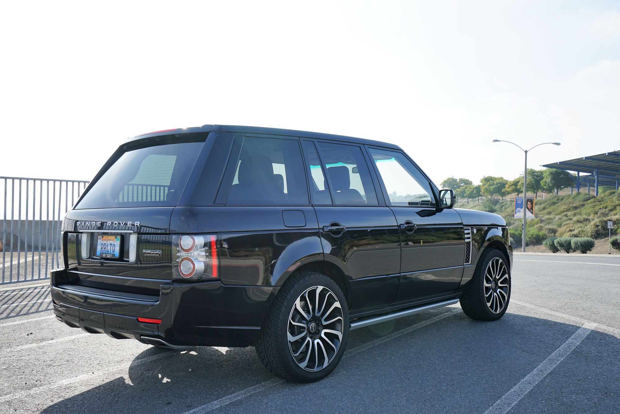 2012 Range Rover Ultimate Edition, 50 made, $170k MSRP ... 2012 Range Rover Ultimate Edition, 50 made, $170k MSRP ...