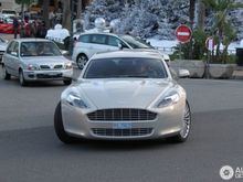Aston Martin Rapide - front