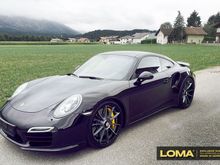 PORSCHE 991 TURBO S WITH 21″ FORGED RIMS BY LOMA WHEELS