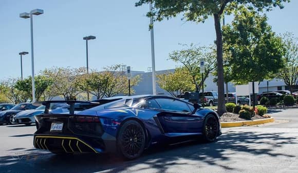 Amazing spec on this Lamborghini Aventador LP 750-4 SV Roadster at Mclaren & Lamborghini Sterling in Virginia. Blue and yellow looks perfect on this beauty. Thanks to Julian Sutton.