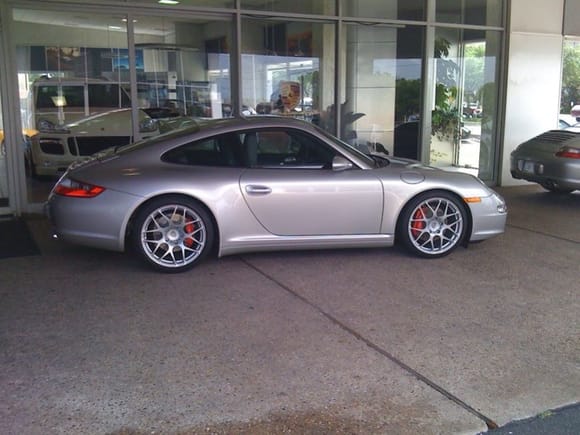 Customers 997C4S with Bilstein PSS10 Coilovers and HRE P40 19&quot; Wheels.