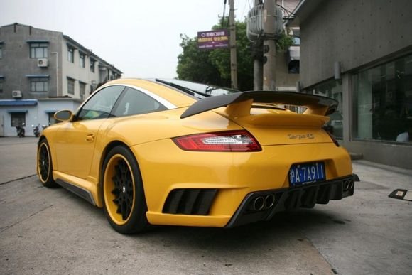 Porsche 997 Targa Misha GTM kit yellow 3