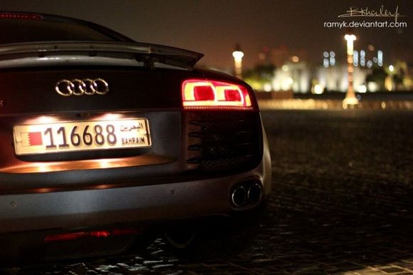 Chameleon Carbon Fiber Wrapped Audi R8 from Bahrain