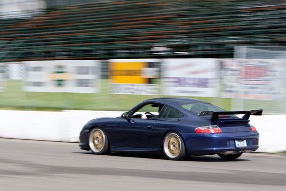 14348266 05 996 GT3 Blue 6G1I0130