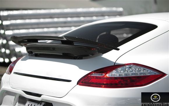 100% carbon fiber spoiler