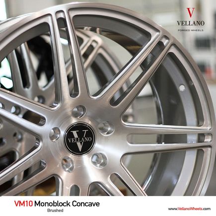 ASTON MARTIN with VELLANO VM10 MONOBLOCK FORGED CONCAVE