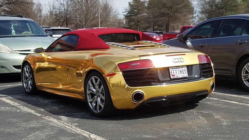 Shiny Gold Audi R8 V10 Spyder. - 6SpeedOnline - Porsche Forum and