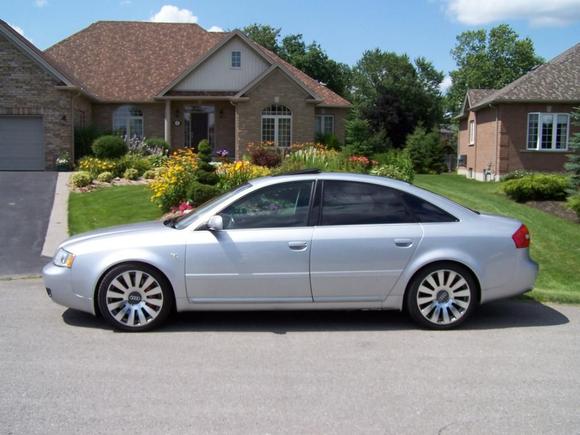 APR Stage 2 chip   K&amp;N Filter  
307hp / 366lb-ft or 318hp / 382lb-ft (93 octane)
Bilstein PSS9    AWE Drivetrain stabilizer
Stage 4 brakes - 6 piston Porsche / Brembo calipers
352 mm slotted and drilled 2 piece rotors
APR Snub Mount