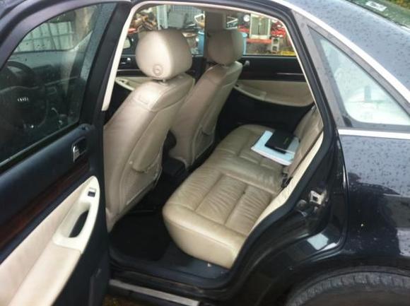 AUDI 004