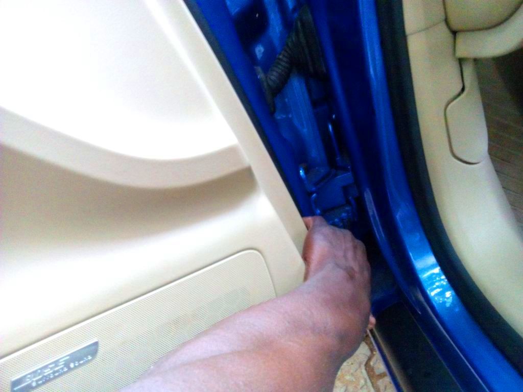 2005 Audi A6 C6 Door Panel removal (Pictures) AudiWorld Forums