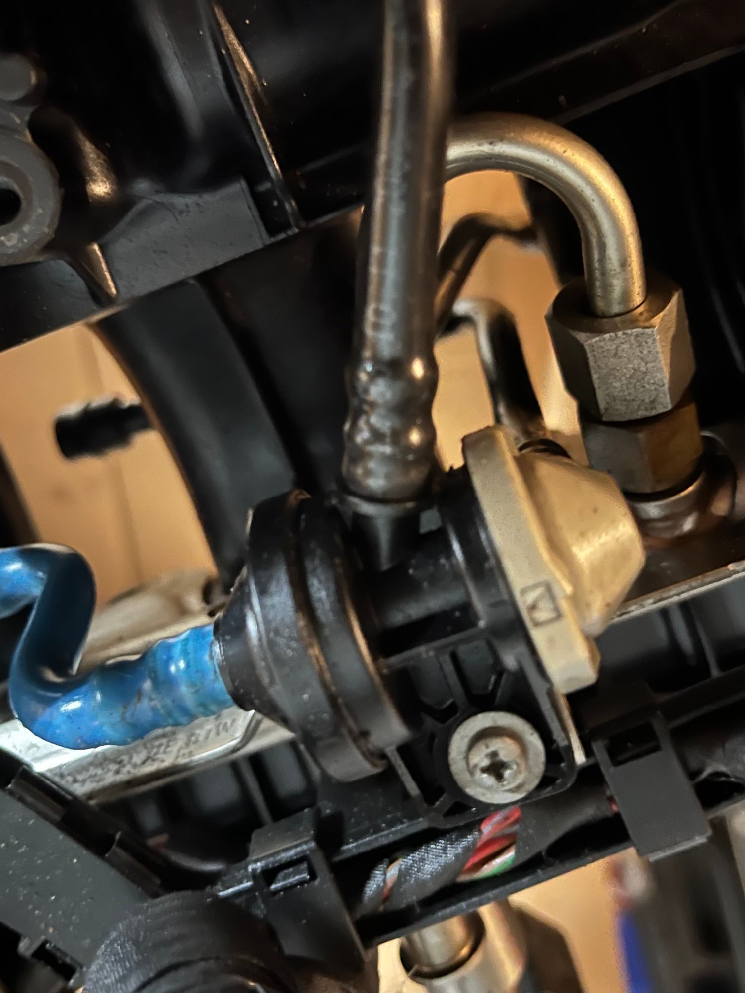 Intake manifold valve? AudiWorld Forums