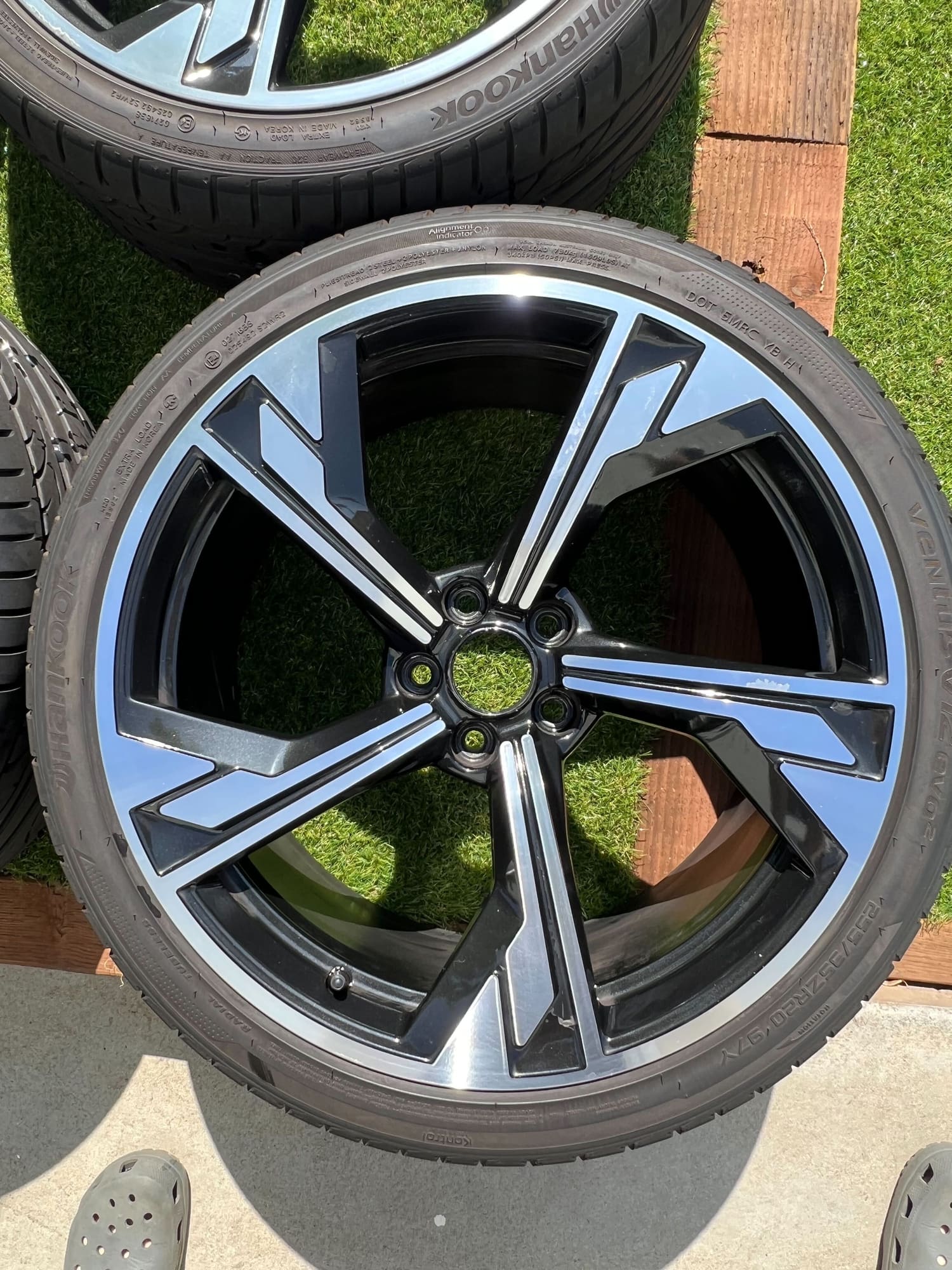 Wheels and Tires/Axles - 20" RS5 5-Arm Flag Sport Wheels - Used - 2017 to 2022 Audi RS5 Sportback - 2017 to 2022 Audi A4 allroad - Los Angeles, CA 90065, United States