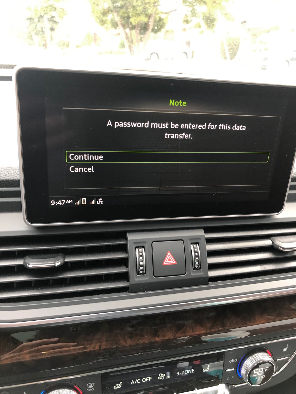 Report: BMW iDrive & Audi MMI - connect