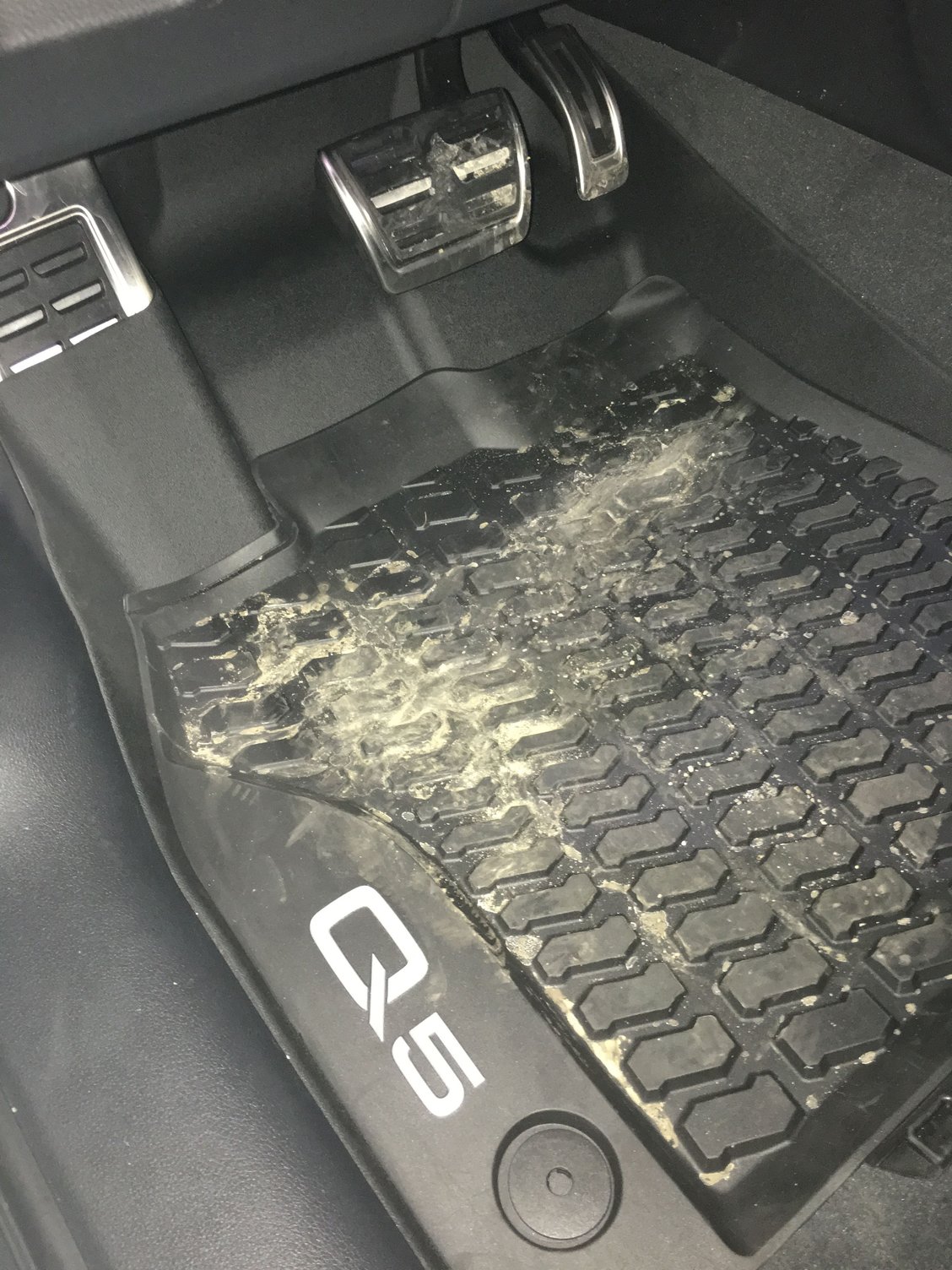 I wanna see your weathertech mats in your Q5/SQ5 Page 4 AudiWorld