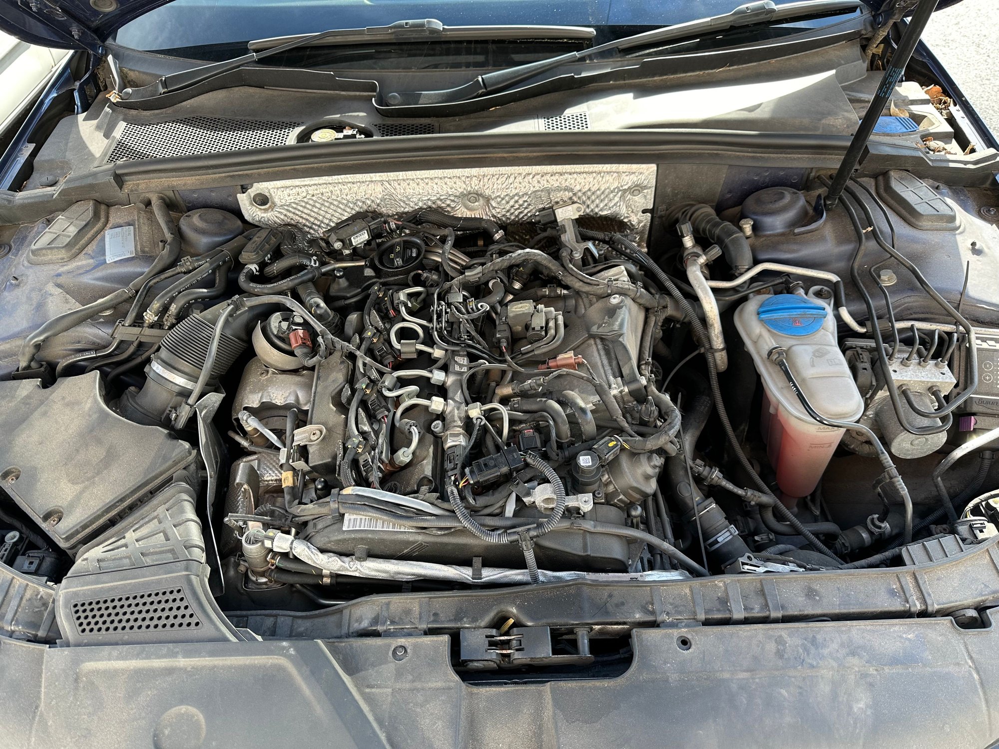 2015 Audi A4 B8 2.0 163bhp TDI Ultra CNHC Flashing glow plug and limp