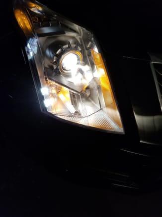 The two bottom left leds on the left of the pic are out on the other head lamp.  Any easy way to tackle.  Any exact fuse number I should be looking for.