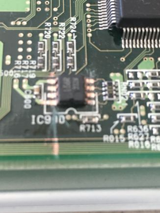 Locksmith damaged the ECM  (89666-33430) trying to  flash the IC 900 chip