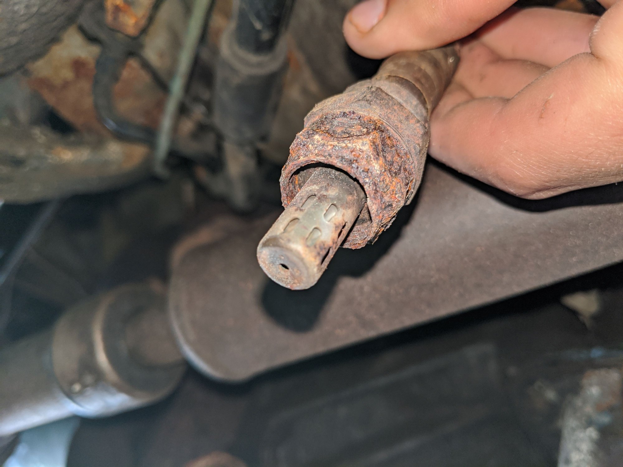 02 Sensor broke out Jeep Cherokee Forum
